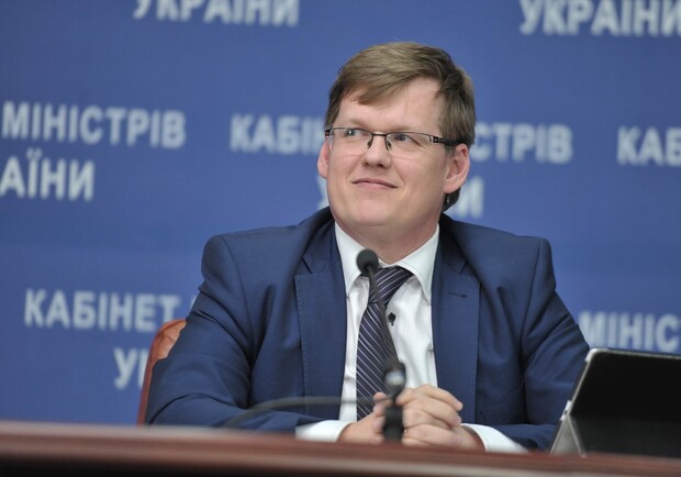 Министр социальной политики Павел Розенко. Фото КМУ