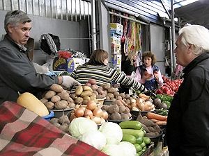 С такими темпами подорожания продуктов картошка скоро станет деликатесом.
Фото с сайта kp.ua