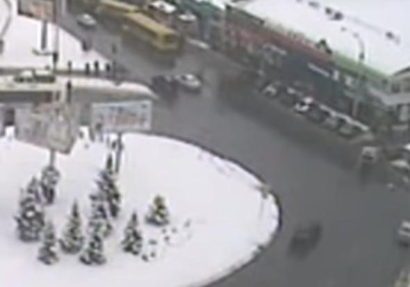 Новость - События - В сети появилось видео смертельной аварии на Левобережке