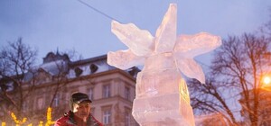 У Львові стартував конкурс льодових скульптур (фоторепортаж)