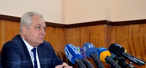 Отчет властей: коммунальщики считают, что справились со снегом