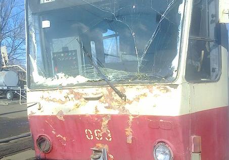 Новость - События - В Киеве столкнулись два трамвая