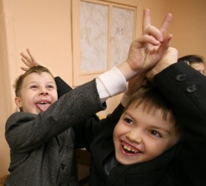 Пока что школьники ведут себя примерно. Фото с сайта: http://www.mr7.ru/