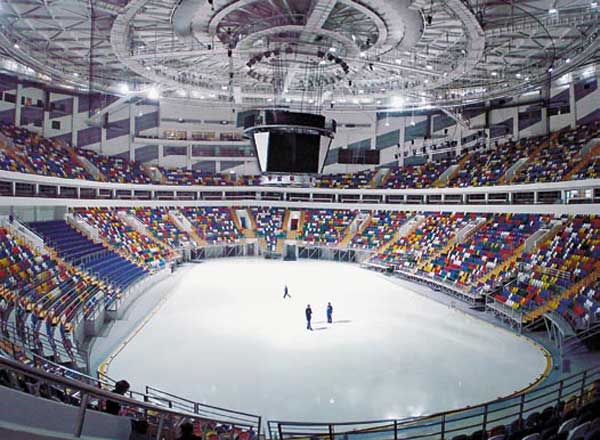 Ледовый стадион появится в Днепровском районе. Фото с сайта: http://www.drumsk.ru/