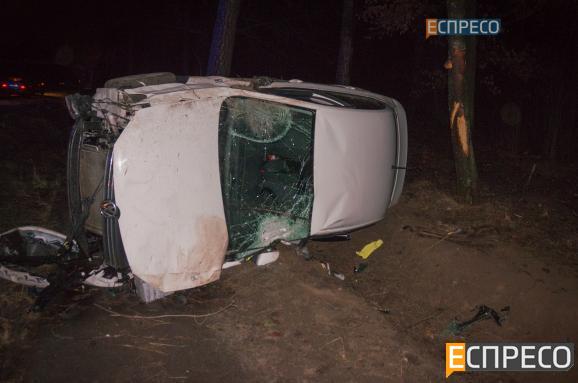 Новость - События - На Кольцевой дороге перевернулся автомобиль с пьяной женщиной за рулем