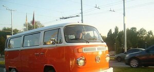 Купите меня: В Запорожье продают легендарное ретро авто из клипа Олега Скрипки