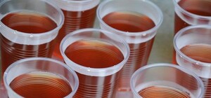 Бесплатная еда на Русановке: для тех, у кого нет газа, развернули полевую кухню