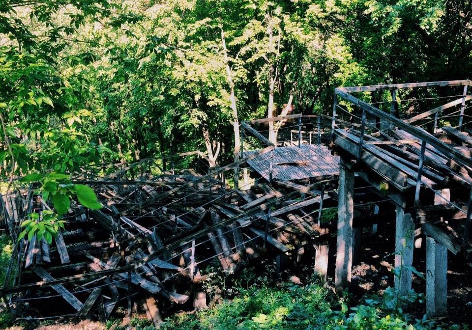 Новость - События - Прохода нет: строители разобрали лестницу с Пейзажки на Воздвиженку