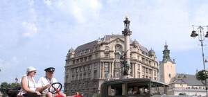 До Львова їдуть раритетні авто з усієї Європи: програма  