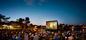 Показы под открытым небом, в метро и мэрии: кинофестиваль 