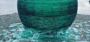 Получи ответ: почему разбился шар на набережной