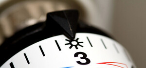 В многоэтажках на Бородинском украли тепловые счетчики