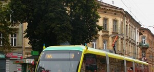 Львівських 