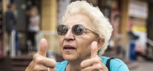 Передай бабушке: Киевсовет разрешил пенсионерам то, что раньше запретил