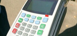 Киевлян приглашают протестировать инновацию от парковщиков: как это работает