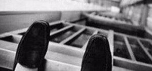 Завдала 4 удари ножем в серце та викинула доньку з вікна: стали відомі деталі жахливої історії на Львівщині ( відео)