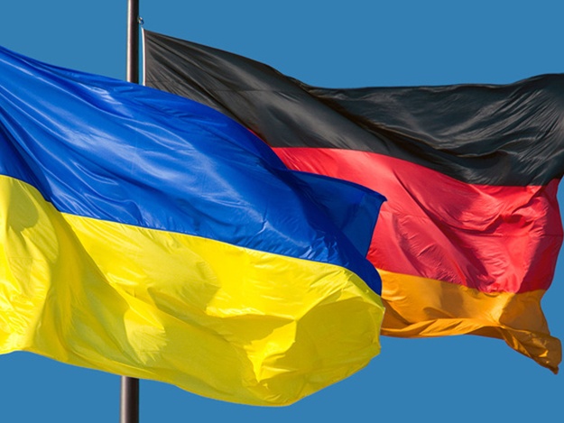 Новость - События - Время отведать баварских колбасок: Германия увеличила количество туристических виз для украинцев