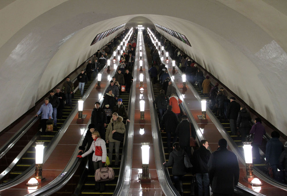 Новость - События - Никогда снова: на "Вокзальной" больше не будут ремонтировать эскалаторы