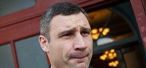 Фракция на фракцию: в Киевсовете подрались депутаты