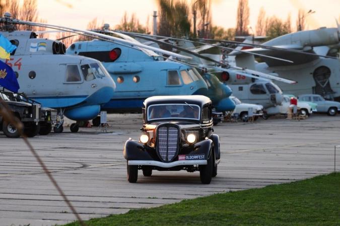Новость - События - Назад в прошлое: в Музее авиации пройдет крупнейший фестиваль ретро автомобилей