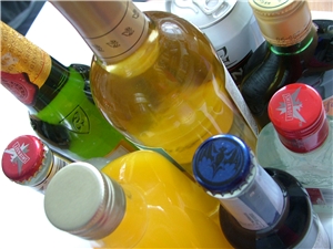На следующей сессии, которая состоится 14 октября в Киевсовете, планируют повторно внести в сессионный зал вопрос о запрете продажи алкоголя в ночное время.