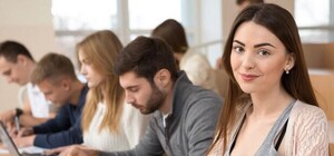 Мир, труд, май: запорожских студентов согнали на митинг за зачет