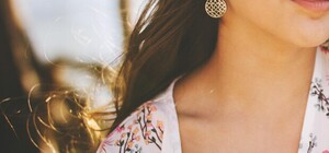 Серьги с бриллиантами в женском образе. Есть ли ограничения