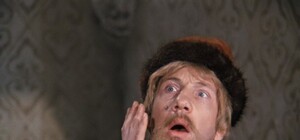 Фотофакт: еще одну станцию метро очистили от МАФов