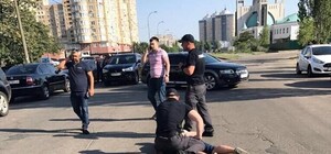 Наторговался: в Киеве на взятке задержали директора КП 