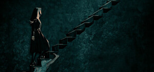 Почти как в фильмах: в Оболонском районе женщина просила прохожих спасти ее от демонов