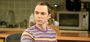 Это что еще такое: в Запорожье на вертодроме продают модели самолетов с российским триколором