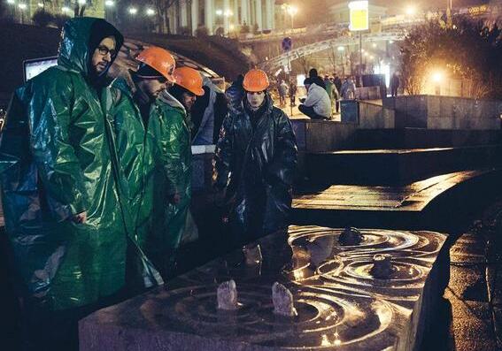 Новость - События - Надежно спрятали: в Киеве нашли исчезнувшую скульптуру времен Майдана