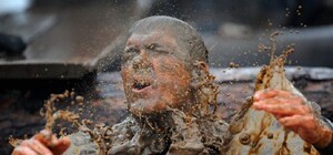 Фотофакт: в Старом городе сточные воды и помои растекаются по улицам