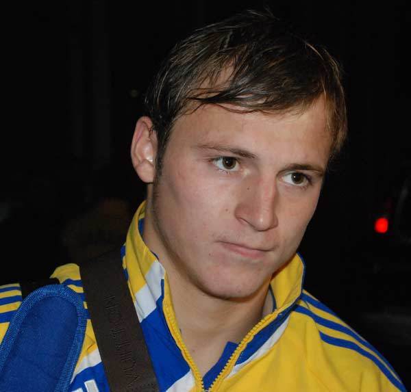 Молодой нападающий киевского "Динамо" уверен, что все будет хорошо!
Фото с сайта www.dynamomania.com