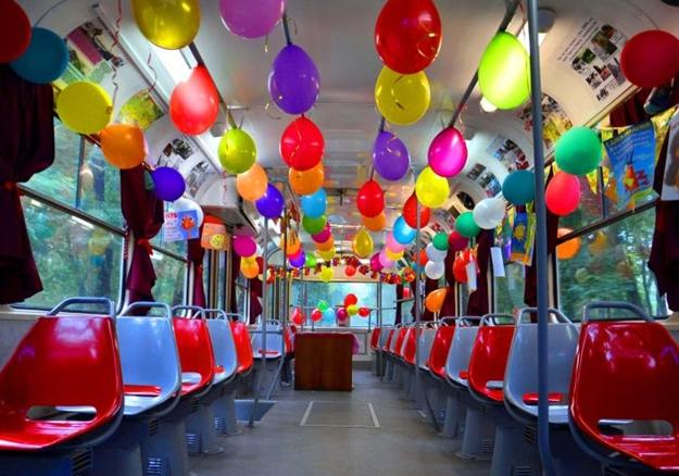 Новость - События - Приведи ребенка: маленьких киевлян на каникулы приглашают в "Сказочный трамвайчик"