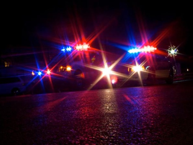 Новость - События - Голливудская погоня: убегая от полиции, мужчина на  Mercedes протаранил шесть авто