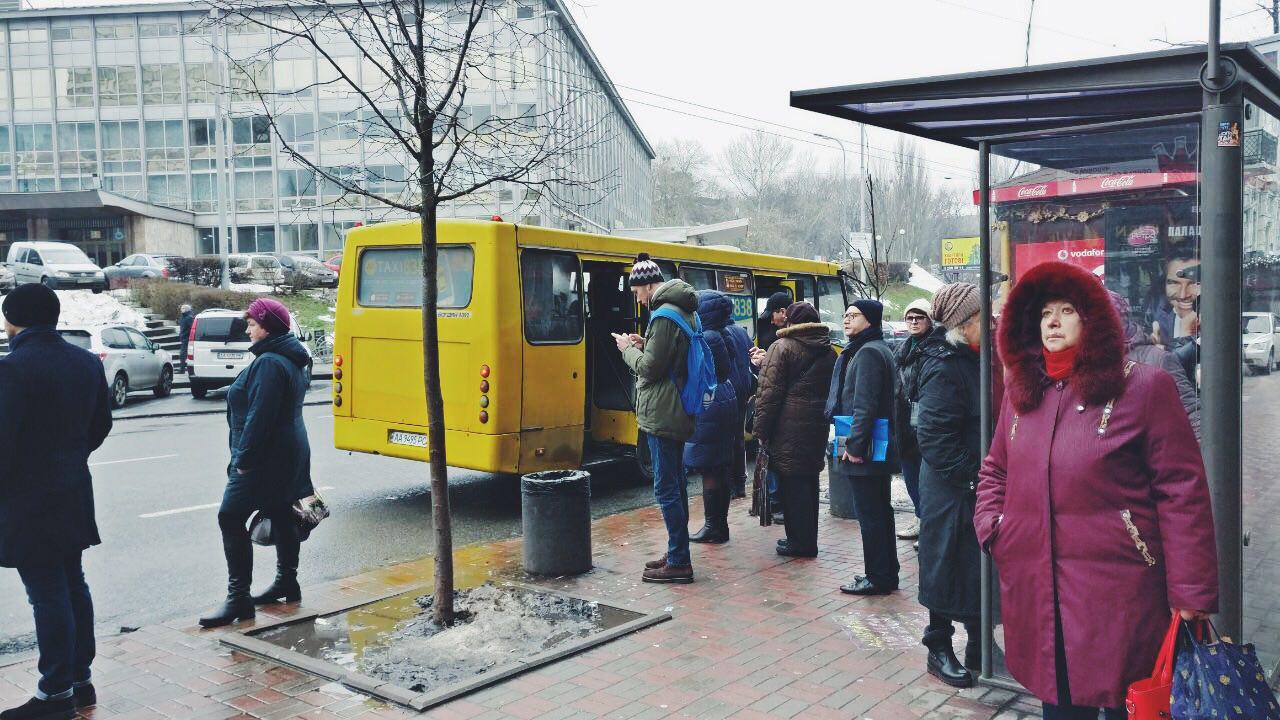 Новость - Транспорт и инфраструктура - В Киеве дорожает проезд в маршрутках: очередное повышение цен уже завтра
