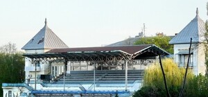 Аэропланы, демонстрации и собачьи шоу: чем прославился харьковский ипподром