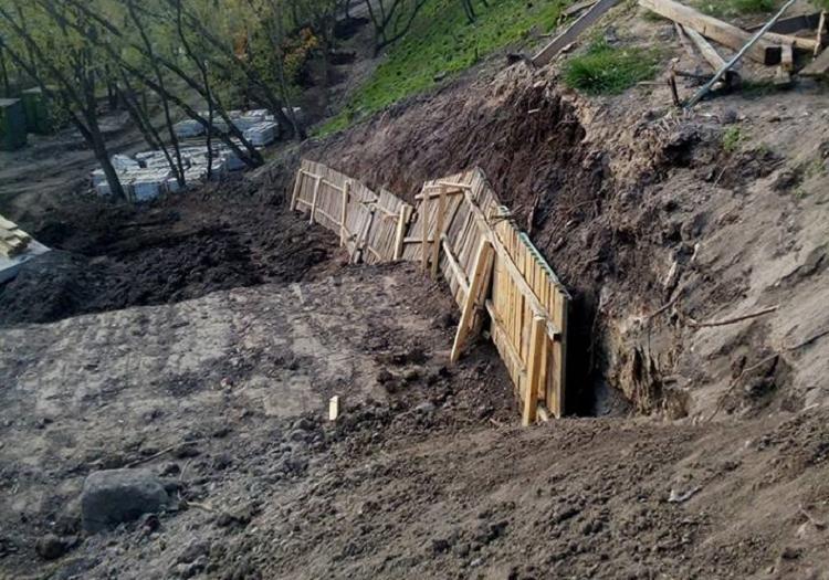 Новость - События - Интересная находка: в центре Киева строители случайно раскопали древнюю постройку