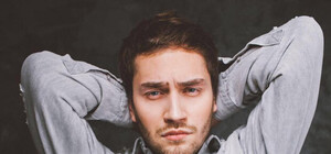 Догастролювався: у Львові скасували концерт Рождена Анусі