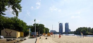 Поплавай дома в ванной: в Киеве снова не рекомендуют купаться на всех пляжах