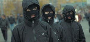 Настоящая война: в Киеве радикалы разгромили очередной лагерь ромов