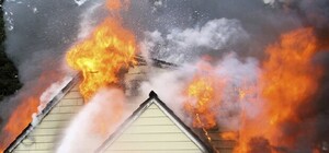 На левом берегу горела дача: погиб мужчина