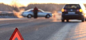 Неудачно повернул: в центре Киева произошло серьезное ДТП