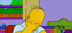 Совести нет: посреди Европейской площади поставили киоск