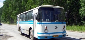 Идея на миллион: Омелян предложил внедрить электронные билеты для автобусов