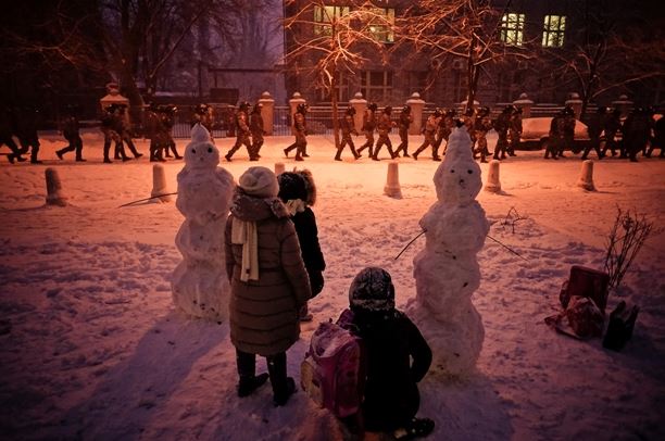 Афиша - Выставки - Фотопроект «Евромайдан: собственная история»