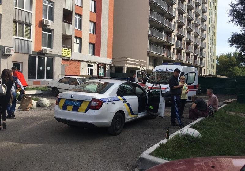 Новость - События - В Киеве упавший кусок балкона убил женщину