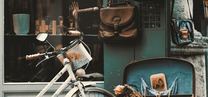 Фото дня: у львівському депо відкрили виставку 