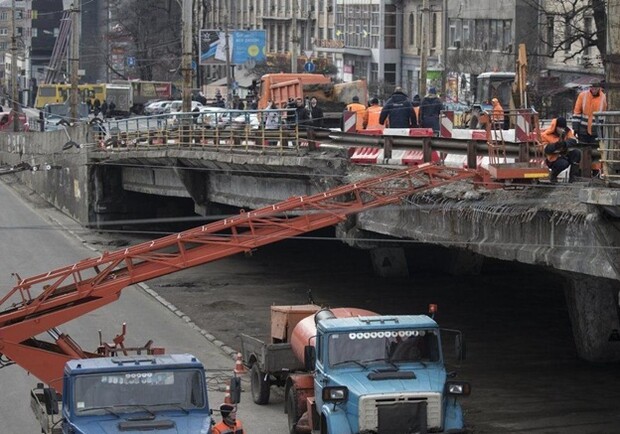 Новость - Транспорт и инфраструктура - Не опять, а снова: демонтаж Шулявского путепровода перенесли